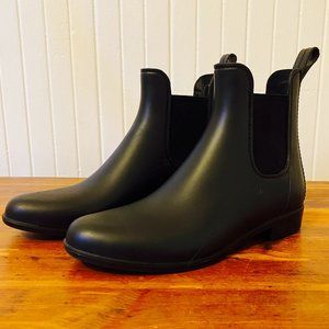 ✔ (SOLD) Sam Edelman Women's Black Tinsley Chelsea Rain Booties - Size 8